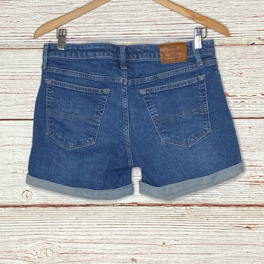 Lucky Brand Jeans The Roll Up Denim Shorts Sz 4 27 - Picture 5 of 9